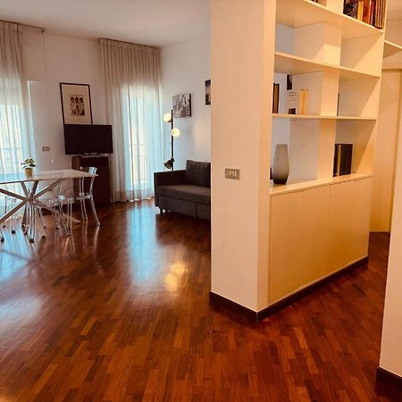 Guest Corso Italia Apartment Bari Ngoại thất bức ảnh